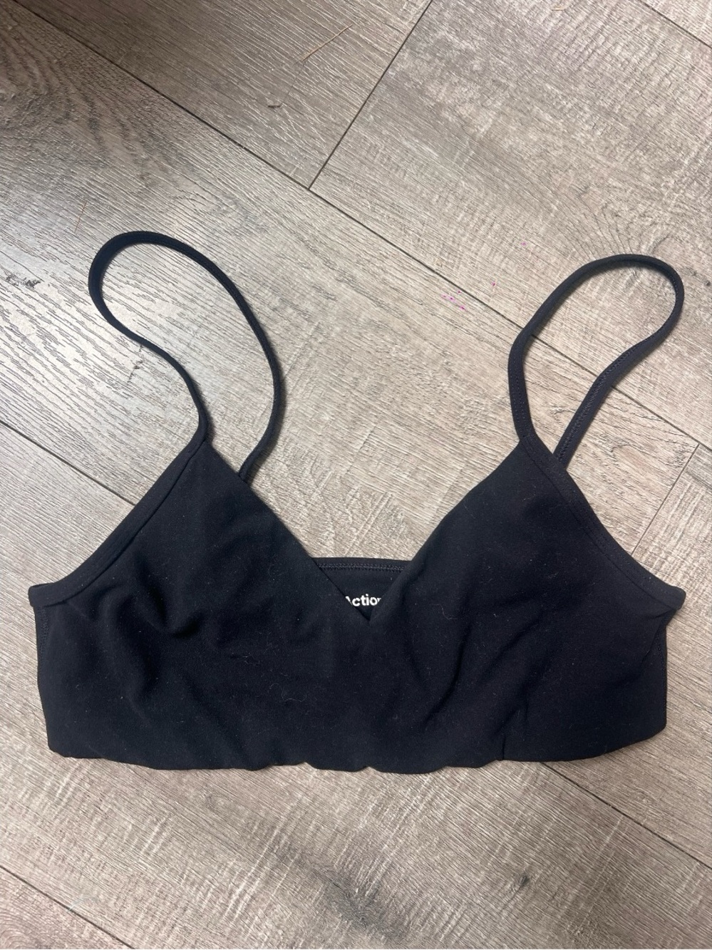 Aritzia TnaBUTTER Hold Tight
Black Bra Top Size M